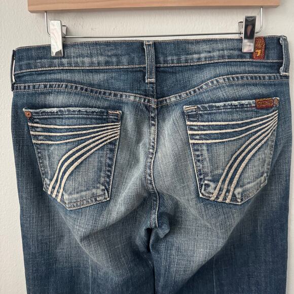 7 For All Mankind Tailorless Dojo Regular Fit Denim Flared Jeans in Lake Blue - Picture 9 of 14